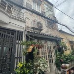 Bán nhà nhỏ xinh 40 m2 - lô nhì trần xuân soạn quận 7 - hẻm trước nhà 2.5m - giá 3.3t tl.
