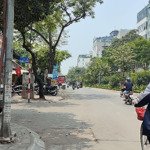 đầu tư. lạc long quân tây hồ. 350m2x2t. lô góc ô tô.view hồ tây. giá 95 tỷ lh 0353682222