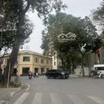 Bán nhà biệt thự pháp cổ tại phố hàng bông, hoàn kiếm 92m2, mt 7m, giá 24 tỷ. duy nhất phố cổ.