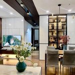 Cô em nhờ bán căn hộ 2pn tại 6th element, tây hồ, hà nội, 8,45 tỷ, 83m2 giá siêu hời