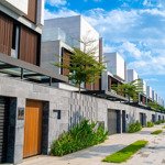 Xuất ngoại cần bán gấp căn biệt thự đẳng cấp nhất đà nẵng - 2 mặt tiền trực diện sông tp đà nẵng