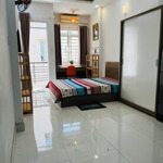 Căn hộ dạng studio balcony 38m2 fullnt - gần chợ bàn cờ - ngã 6 phù đổng - vòng xoay dân chủ