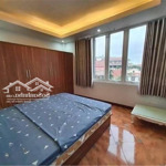 Bán căn biệt thự ciputra - tây hồ: ở ngay, vỉa hè rộng, mặt tiền bề thế, ô tô 2 chiều, an ninh 24/7