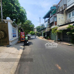 Bán nhà mặt tiền kd châu thới, q.10, dt: 5 x 13m, cn: 63m2, kc: 2 lầu, hđt: 30tr/tg, giá: 17 tỷ tl