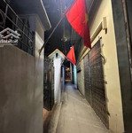 âu cơ - nhà sân vườn - lô góc 3 thoáng - thoáng mát quanh năm - yên tĩnh - nhiều tiện ích