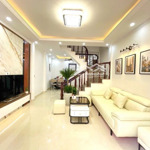 Bán nhà kim giang, hoàng mai, 35m2 4 tầng mt 4m - giá chào 6,8 tỷ
