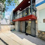 Rẻ nhất quận 10 bán nhà hẻm xe hơi đường 3/2 nhà đẹp sổ hồng riêng