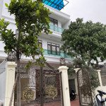 Cho thuê biệt thự nguyên căn khu b1.3 kđt thanh hà: diện tích 230m2, mặt tiền 10m hướng tây nam