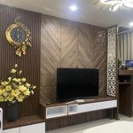 Cho thuê ch khải hoàn đường lạc long quân, quận 11, 106m2, 2pn, 2wc, giá 11tr.lh:0936571849