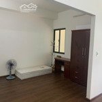 Bán nhanh căn hộ 51m2 view hồ bơi block a3 có nội thất giá 1.190 tỷ còn tl
