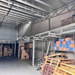 Cổ linh - kho 170m2 + kệ hàng - xe cont