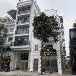 Cho thuê nhà làm văn phòng tổng diện tích 360m2, lh 0973026699