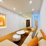 Bán căn hộ tập thể 2pn, 1vs, 55m2 tại thanh nhàn, hai bà trưng, 2,75 tỷ vnd, ô tô đõ chân cầu thang