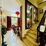 Xuân la - lạc long quân - hồ tây, biệt thự nhỏ, diện tích 71m2x5t, mt 5,6m, giá 19,x tỷ.