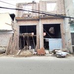 Nhà mặt đường trại lẻ - 4.5 tầng mới tinh - giá rẻ nhất lúc này