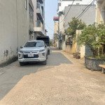 Bán gấp 100m kiêu kỵ, giá đẹp, vị trí đẹp, mặt tiền 8m hậu 8.2m sau này có thể chia đôi
