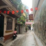 Bán siêu phẩm mặt ngõ phố láng hạ: ngõ nông rộng, ô tô đỗ cửa, dân trí cao,47m2 chưa tới 16 tỷ