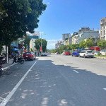 Chính chủ bán mảnh đất phố hồng tiến -100m2 -mặt tiền 7m -cách 20m ra mặt phố hồng tiến -giá đầu tu