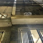 Nhà đẹp - trung tâm - lạc long quân - xuân la - gần ô tô - tiện ích đầy đủ - cực hiếm!