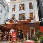 đẹp! mặt tiền khủng 9m, vỉa hè sân bay. mặt phố nguyễn hữu thọ. diện tích 80m x 5 tầng.