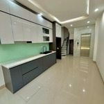 Nhà đẹp ba đình - phố đội cấn - thang máy - gần ô tô
