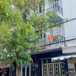 Cho thuê np mặt tiền p4 q8 [ 5pn + 5wc ] nhà mới - thương lượng