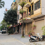 Cần chuyển nhượng gấp căn nhà phân lô c4 lô góc hoàng mai oto tải tránh đỗ vỉa hè, kinh doanh đỉnh