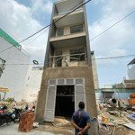 Bán nhà shr 86,1mv tại quận 7. lhe 0933.573.773 gặp ti để xem nhà trực tiếp.
