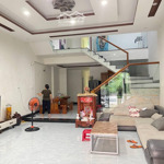 Chuyển công tác cần bán căn nhà 2 tầng đường lê đình dương- tam kỳ. lh 0932152747