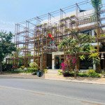 Siêu phẩm biệt thự view sông sài gòn mt nguyễn văn hưởng quận 2 (dt 20 x 50m = 1.000m2) 250 tỷ