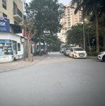 Chính chủ giảm 3 tỷ cần bán gấp căn btlk mễ trì 80 m2, mt 6m, 5t, giá còn 18 tỷ