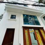Bán nhà 35m2 tại ngõ đào tấn (gần phố linh lang), 7 tầng mới, thang máy - lô góc 2 mặt tiền
