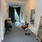 Cho thuê nhà mặt phố tại phố huế, 180m2 x 2 tầng, giá siêu hời hàng hiếm tại hai bà trưng