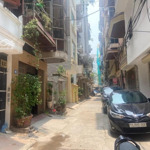 Bán nhà riêng phố lạc long quân, tây hồ, 7 tầng thang máy. dt 75m2. ngõ ô tô tránh đỗ