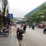 Bán nhà mặt phố cầu giấy , vị trí đắc địa - ngay ga cầu giấy , vỉa hè rộng , kinh doanh