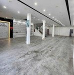 Nhà mặt phố nguyễn trãi, giá siêu hời 45 triệu/th, 340m2, nha trang, khánh hòa