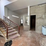 [ nhà 3 tầng _ lý thánh tôn ] cách biển trần phú : 700m giá : 150 trieu / m²