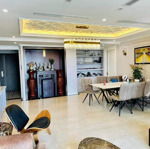 Nhà em cần bán gấp căn hộ chung cư stellar garden - dt 112m2 - ban công đn - giá 8 tỷ - 0988246495