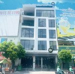 Siêu phẩm tòa nhà văn phòng mới khu sân bay - 10x15m - hầm 7 tầng - hdt: 145 tr/tháng - giá: 35 tỷ