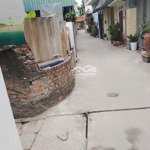 Bán đất lô góc tại hoàng xá kiêu kỵ gia lâm giá 3,x tỷ,đường thông ô tô 4 chỗ đỗ cửa