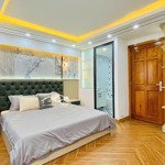 Cực phẩm! nhà lý chính thắng.q3(4x14) - 7 tầng - có thang máy- 13 tỷ - o925324498