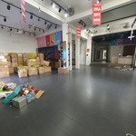 Cho thuê nhà mặt tiền nguyễn thiện thuật ngang 10m siêu hiếm