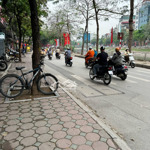 Bán nhà riêng khu khương đình, thanh xuân, 46m, tặng full nội thất, ngay gần ngã tư sở, royal city