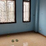 Khu vực đại từ hiếm nhà bán + ngõ 236 thông ra khu đô thị đại kim hạ tầng đẹp, tương lai tốt