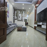 Bán nhà trương định, 46m2 x 5 tầng x 6 ngủ. sân trước thoáng sau, phòng nào cũng có cửa sổ