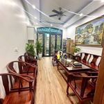 Nhà đẹp phố lê hồng phong 62m2, 4 tầng. ô tô. 2 thoáng. view đẹp. nở hậu. giá 10 tỷ 400