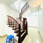Bán nr 40m2, 4pn, 3wc, giá 7,5 tỷ tại ngọc hồi, văn điển, thanh trì, hà nội