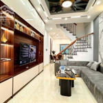 đội nhân - đội cấn - ô tô tránh - ko quy hoạch - nhà mới full nội thất - lô góc thoáng - 15.8 tỷ