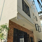 Bán nhà riêng 6 tầng hoàng đạo thành, 30m2, mặt tiền 5,2m, ngõ ô tô đỗ cửa, thang máy