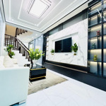 Nhà bùi xương trạch ô tô đỗ cửa, 45m2, full nội thất, sẵn ở ( 8.x tỷ có bớt)